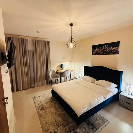 Hotel Mellis Boutique 3*