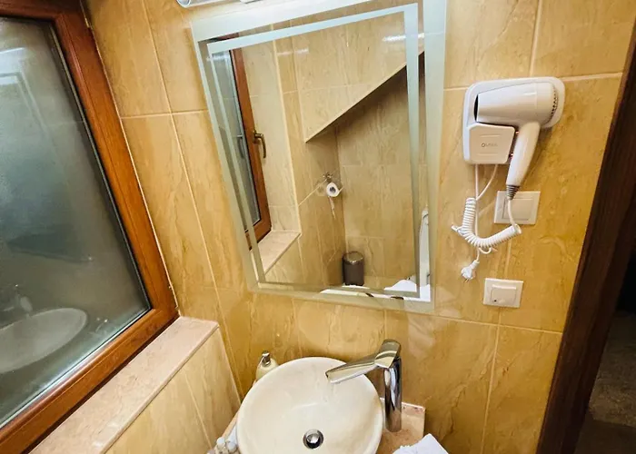 Отель Mellis Boutique